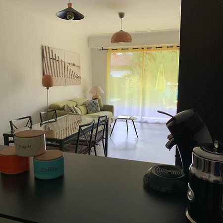 Lilas Pessac Exteriör bild
